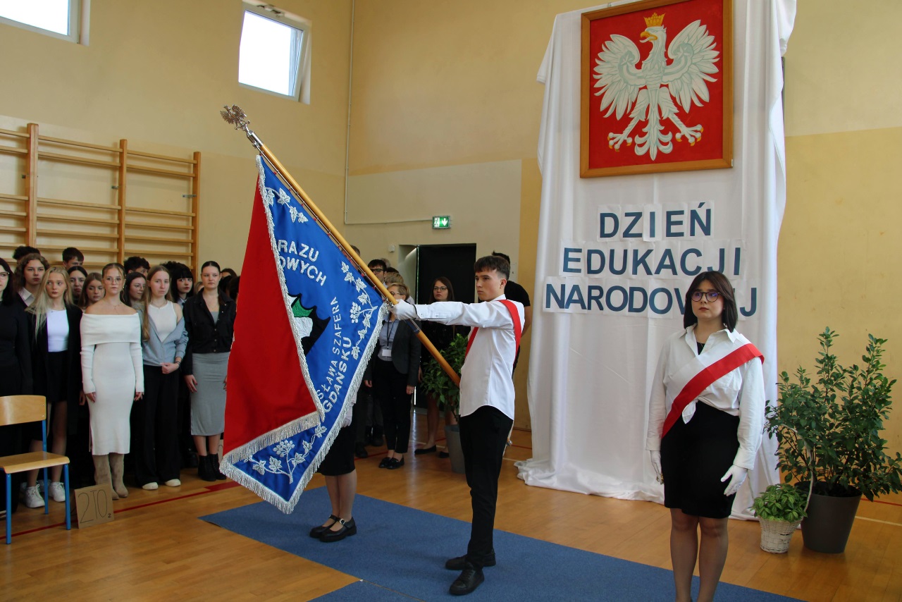 dzien-edukacji-narodowej-uroczystosci-w-zsap-11-10-2024r-559267.jpg