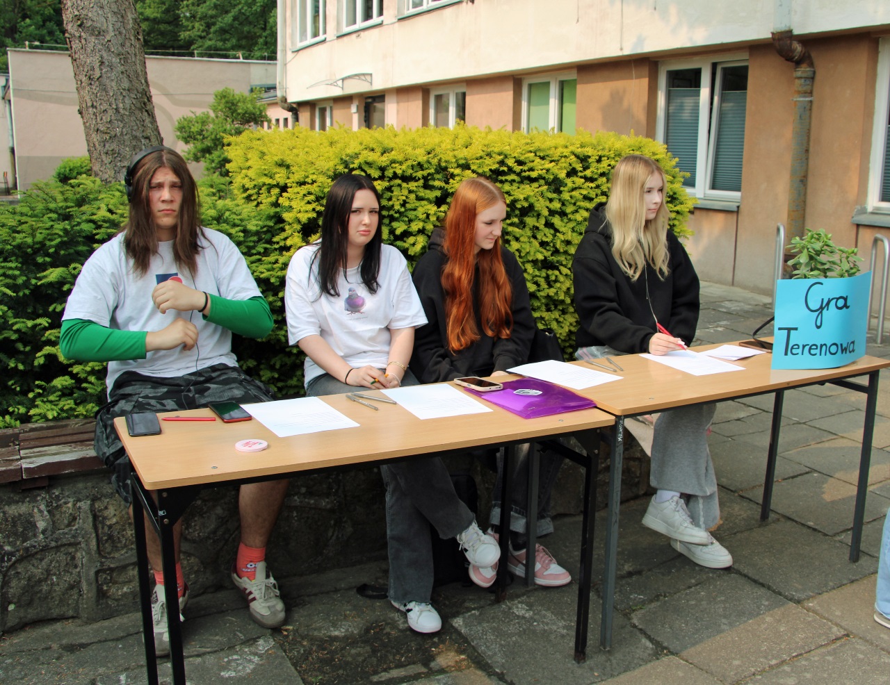 piknik-szkolny-lekcja-poza-sala-621551.jpg