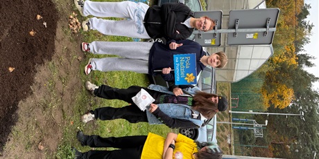 Powiększ grafikę: symbolicznie-rozpoczelismy-kolejna-edycje-pol-nadziei-na-pomorzu-651897.jpg