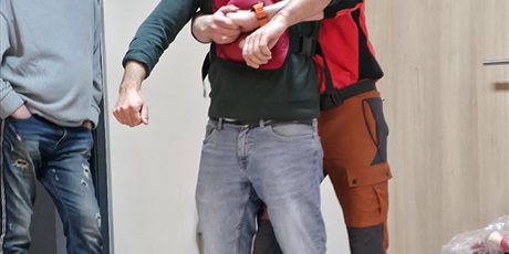 Powiększ grafikę: szkolenie-z-pierwszej-pomocy-dla-pracownikow-zsa-p-656173.jpg