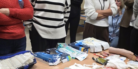 Powiększ grafikę: szkolenie-z-pierwszej-pomocy-dla-pracownikow-zsa-p-656177.jpg