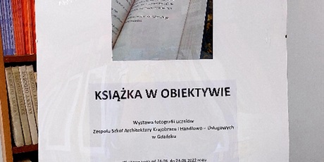 Wystawa prac uczniów - "Książka w obiektywie"